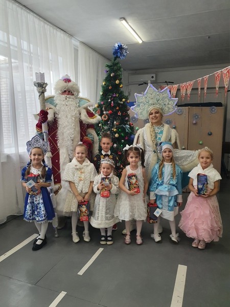 Новый год в начальной школе
