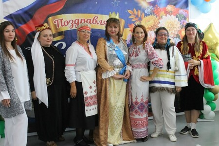 День учителя продолжается